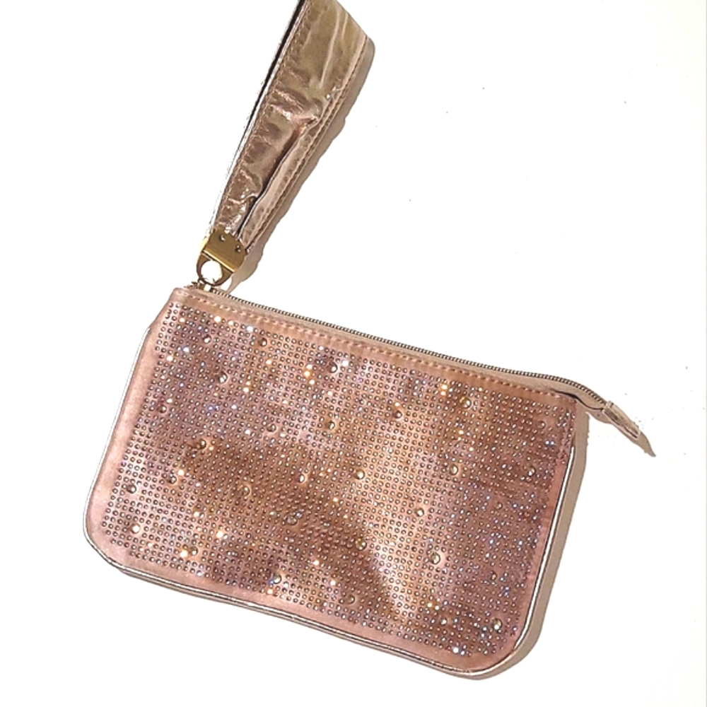 Wristlet